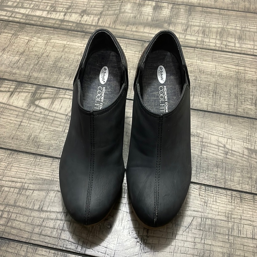 Dr Scholl’s wedge booties